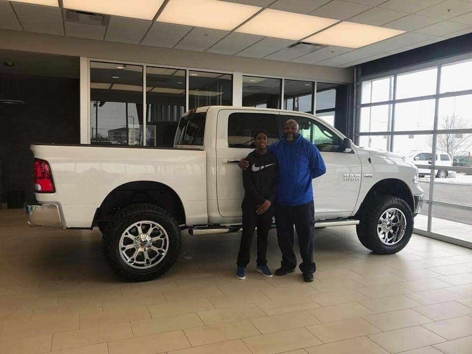 Hyundai and Used Car Dealer near Indianapolis Ray Skillman Avon