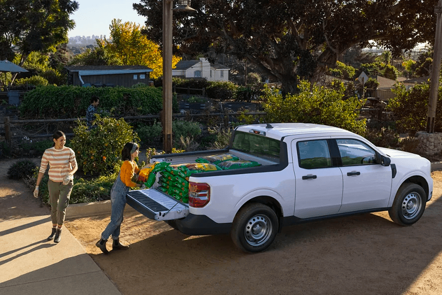 All-New 2022 Ford Maverick THE FIRST-EVER STANDARD FULL HYBRID PICKUP