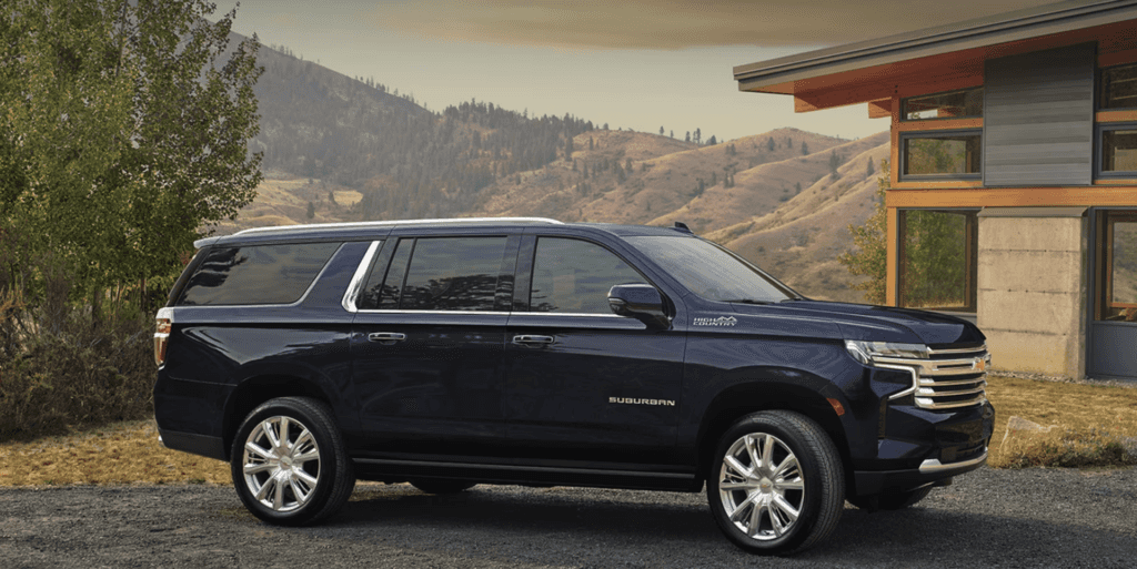 2024 Chevrolet Suburban Side View