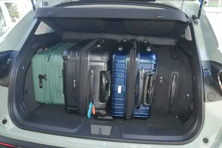 Chevrolet Trax rear cargo space