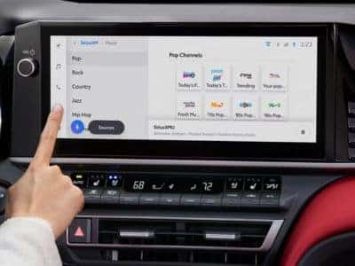 2025 Toyota Camry Tech Feature