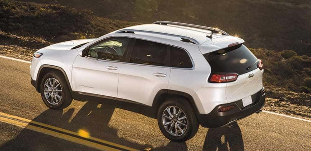 2018 Jeep Cherokee White