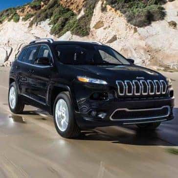 2018 Jeep Cherokee Wet Road