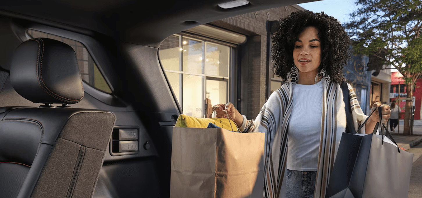 2024 Chevrolet Equinox Cargo Near Grove City OH