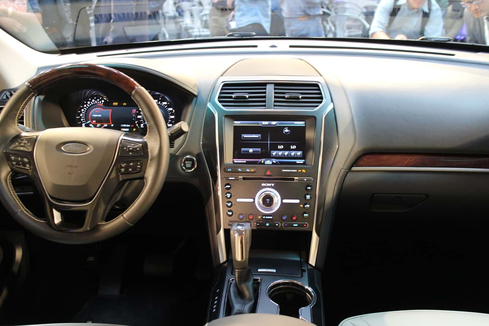 Ford Explorer 2016 Interior