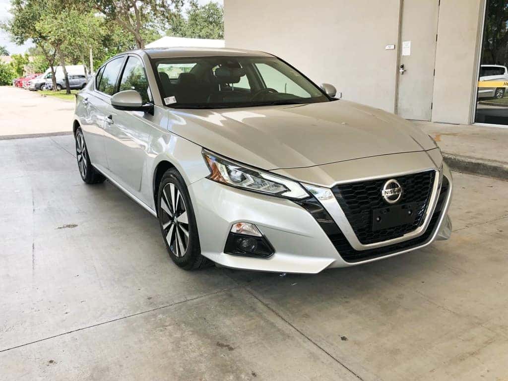 2020 silver nissan altima