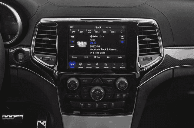 Jeep Grand Cherokee Interior Technology