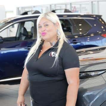 Queen De La Rosa