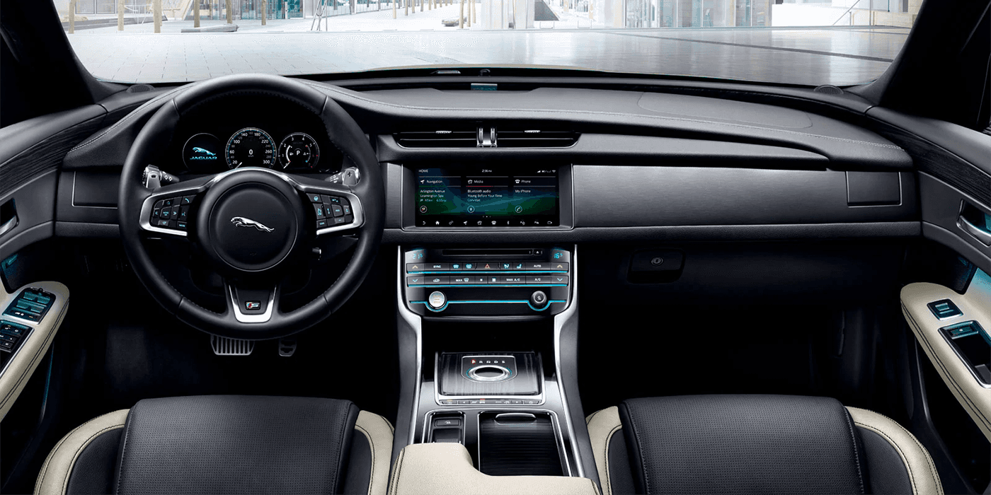 Jaguar XF technology