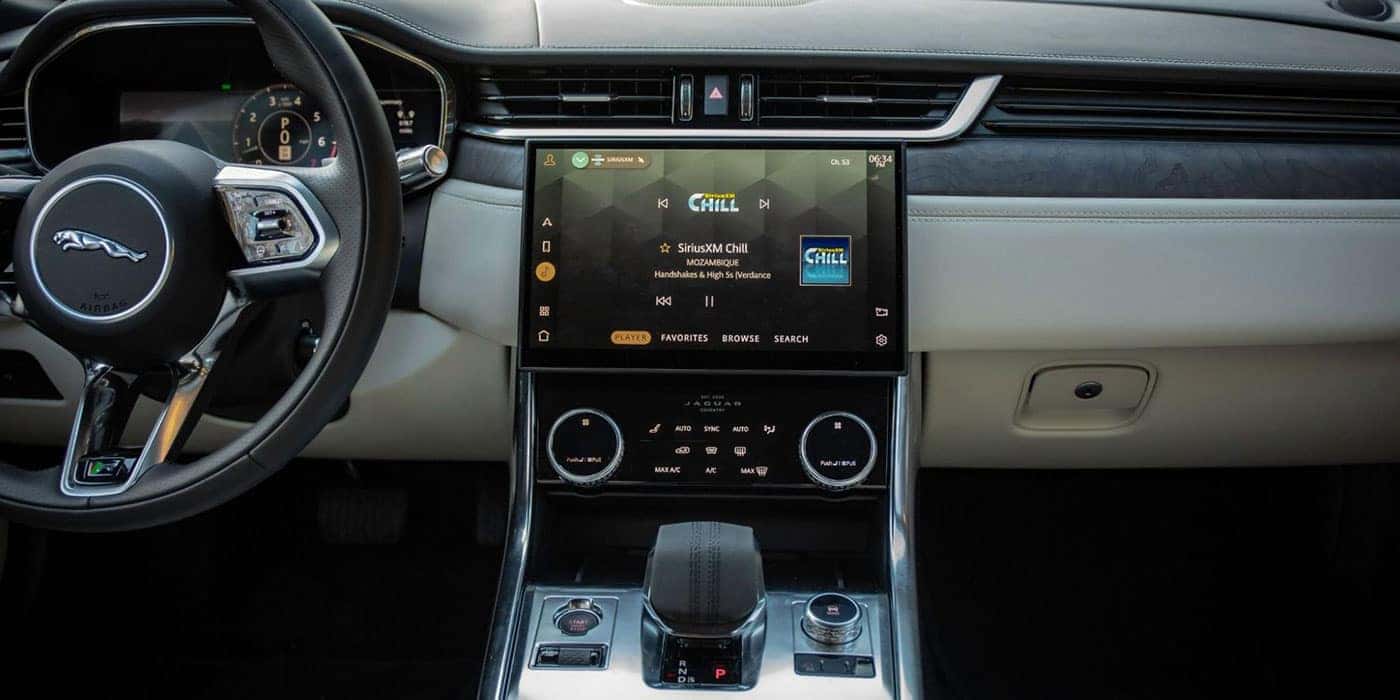 Jaguar XF technology