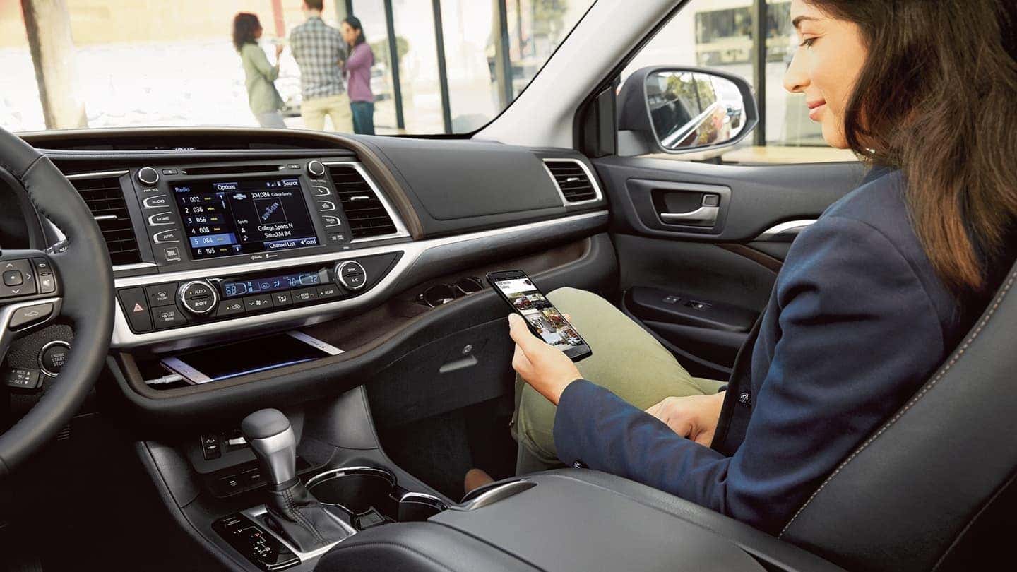 2019 Toyota Highlander Interior Features Space Jordan