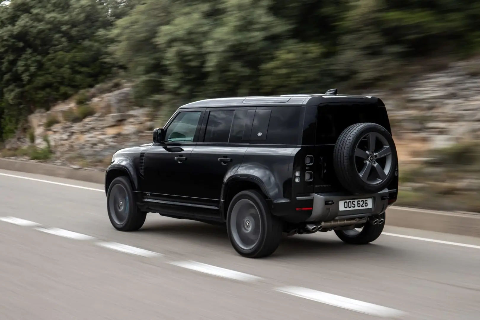 2023 Land Rover Defender Research | Land Rover Hinsdale