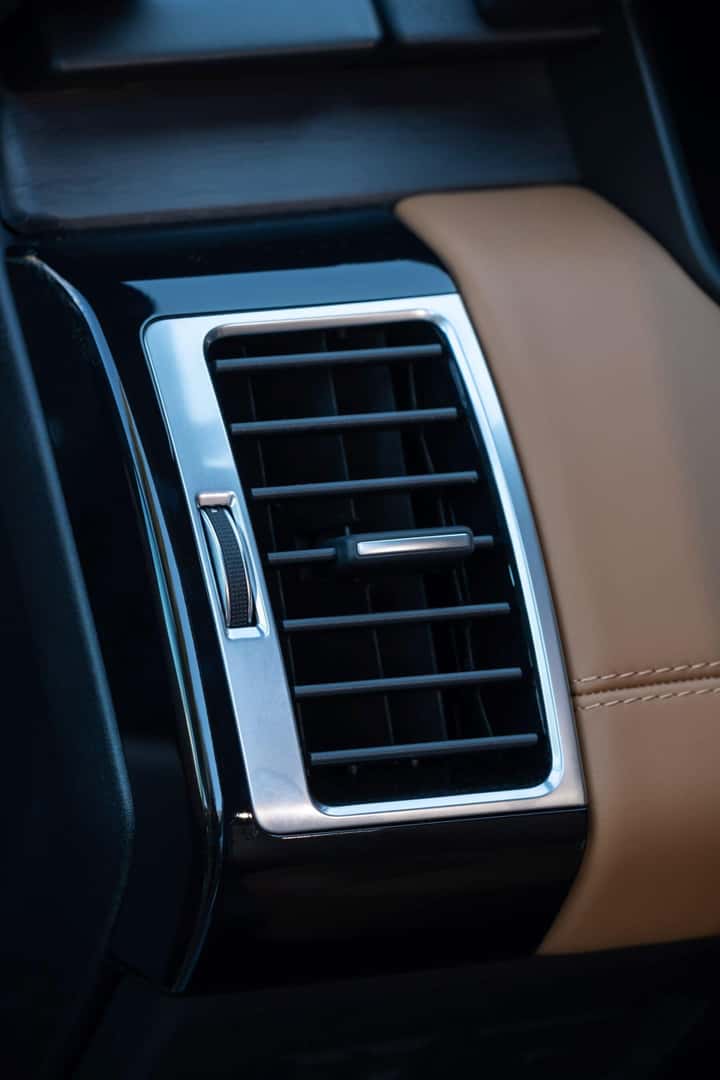 5 Common Signs Your Land Rover AC Needs Service