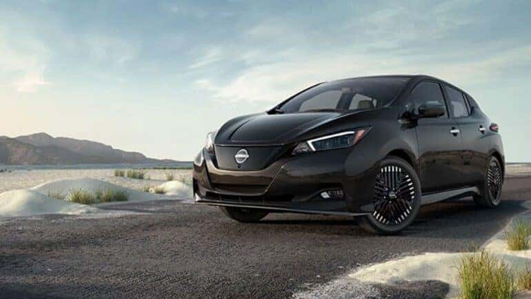2025 Nissan Leaf Plus vs 2025 Mini Countryman SE I Maus Nissan