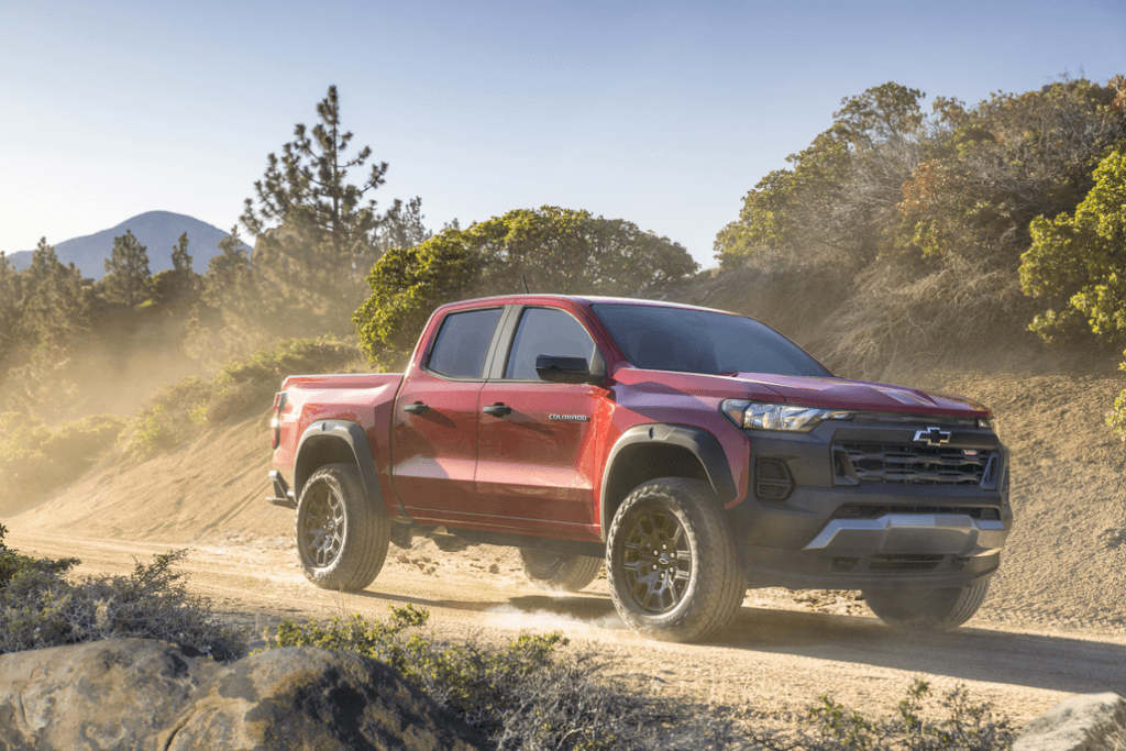 Chevrolet Colorado Trail Boss Driving on a Desert Dirt Road Front 3/4 View