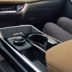 2026 Chevrolet Equinox Black and Maple Sugar center console