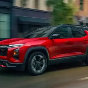 2026 Chevrolet Equinox Radiant Red Tintcoat with Mosaic Black Metallic roof