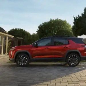2026 Chevrolet Equinox RS Radiant Red Tintcoat with Mosaic Black Metallic roof