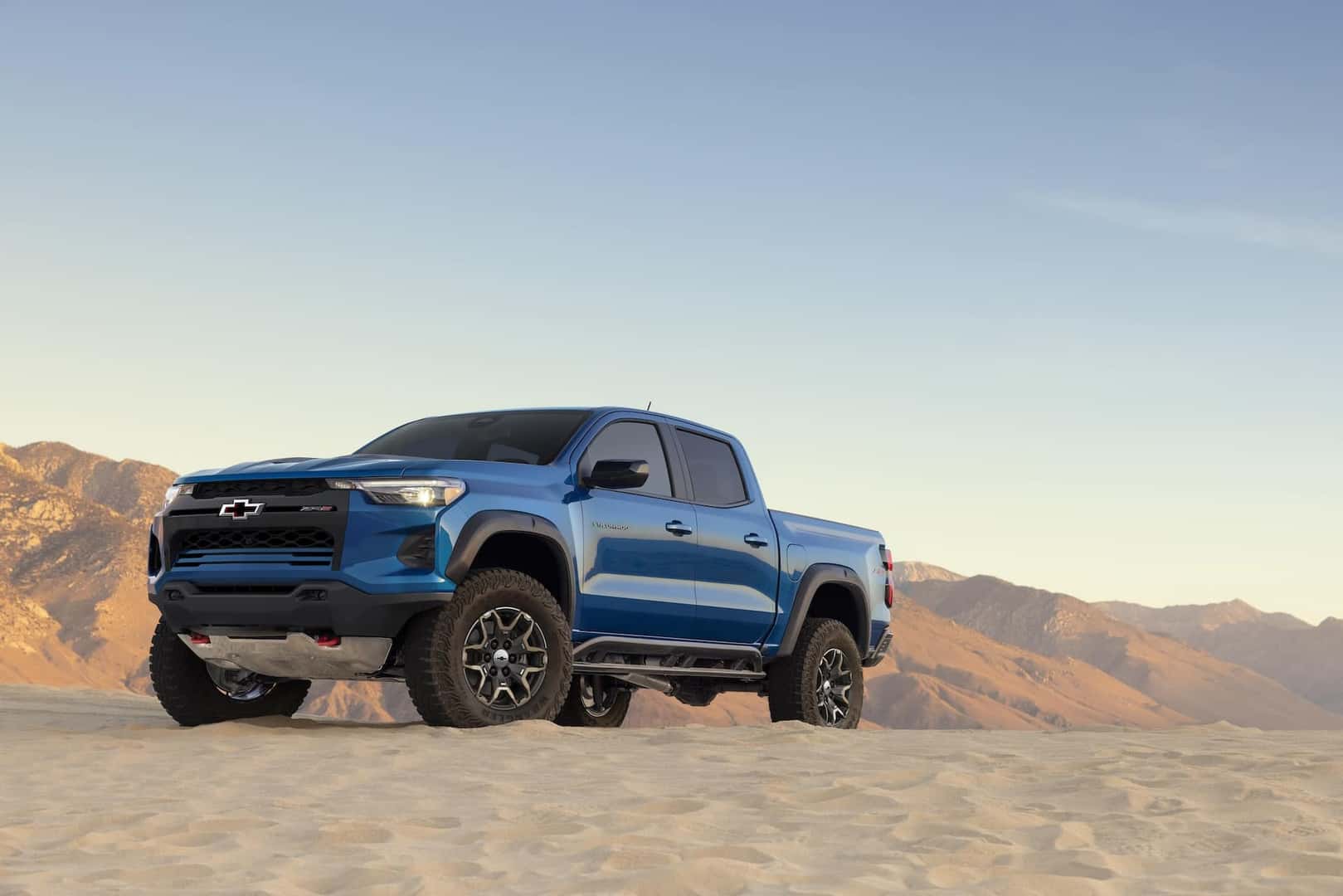2026 Chevrolet Colorado ZR2 Driver Side Profile