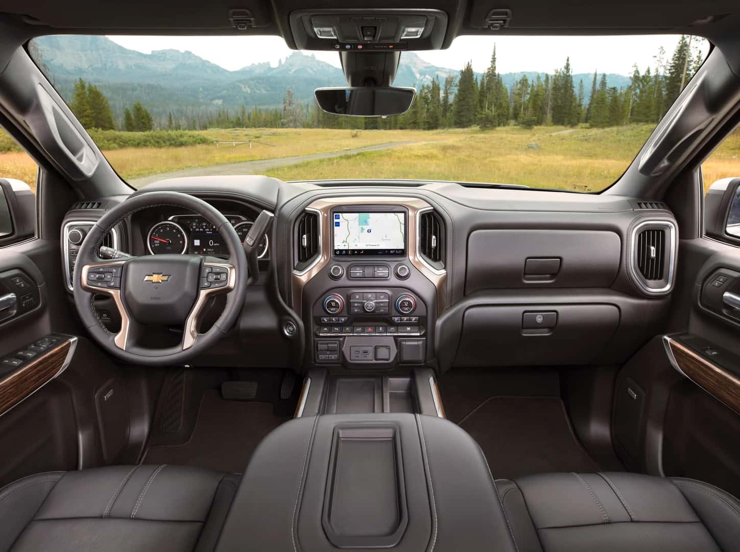 2019 Chevrolet Silverado Interior and DasHigh County 