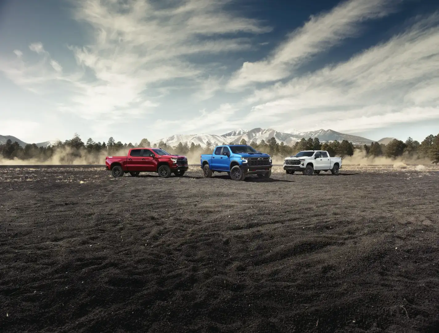 Lineup of Chevrolet Silverado 1500 trucks