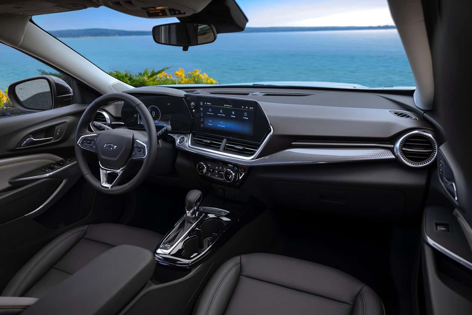 2024 Chevrolet Trax ACTIV dashboard