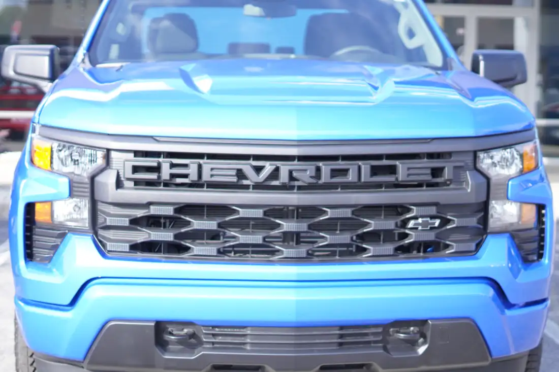 Chevy Silverado 1500 Custom