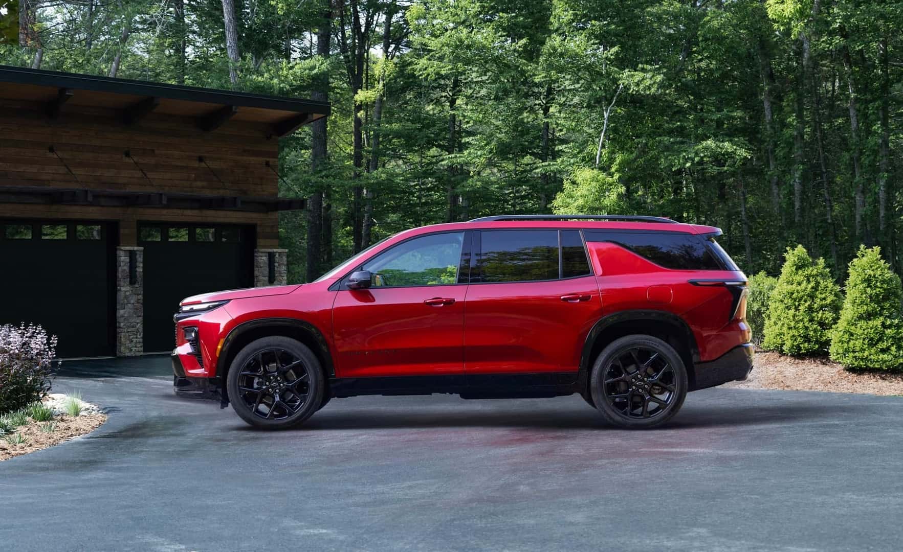 The Gorgeous Side Profile Of The Advantageous And Highly-Rated Chevrolet Traverse