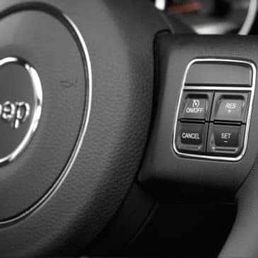 2017 Jeep Wrangler steering wheel controls