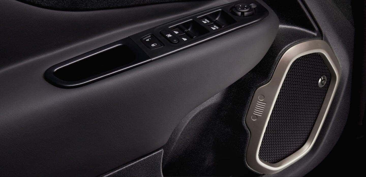 2017 Jeep Renegade Interior Features