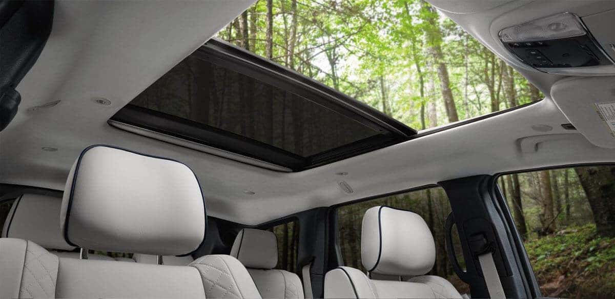 2018 Jeep Grand Cherokee Interior Sunroof