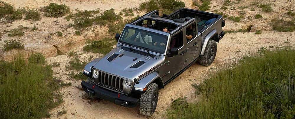 2020-Jeep-Gladiator-With-Top-Off