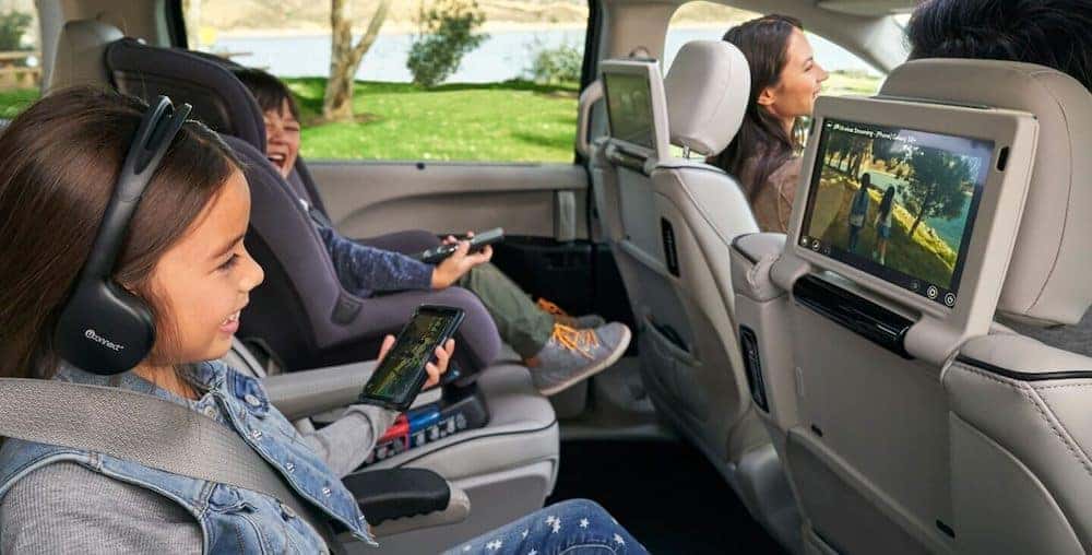 8 passenger pacifica