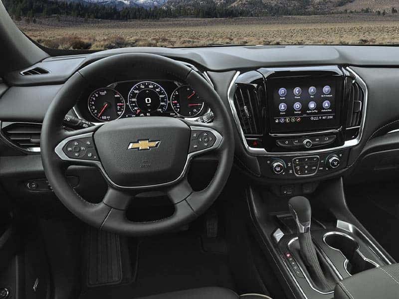 New 2023 Chevrolet Traverse interior features and technology