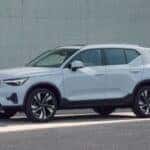 2025VolvoXC40-exterior-01