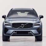 2025VolvoXC60-exterior-02