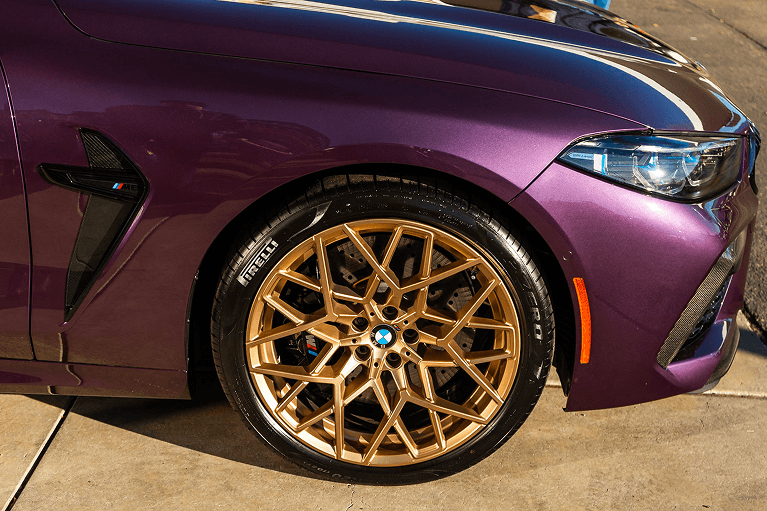Car Show Gallery Exterior Image 2
