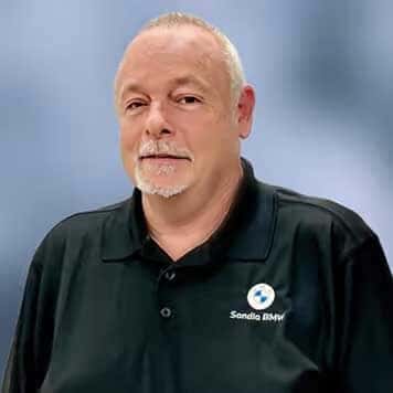 Darren  Russell