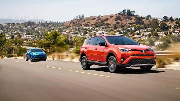 2017 Toyota RAV4 | Toyota Dealership | Schaumburg, IL