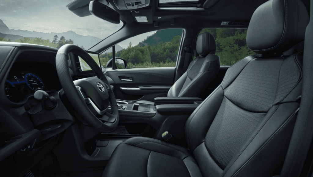 2025 Toyota Sienna interior
