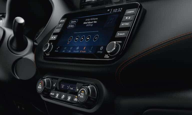 2024 Nissan Kicks Interior Infotainment System