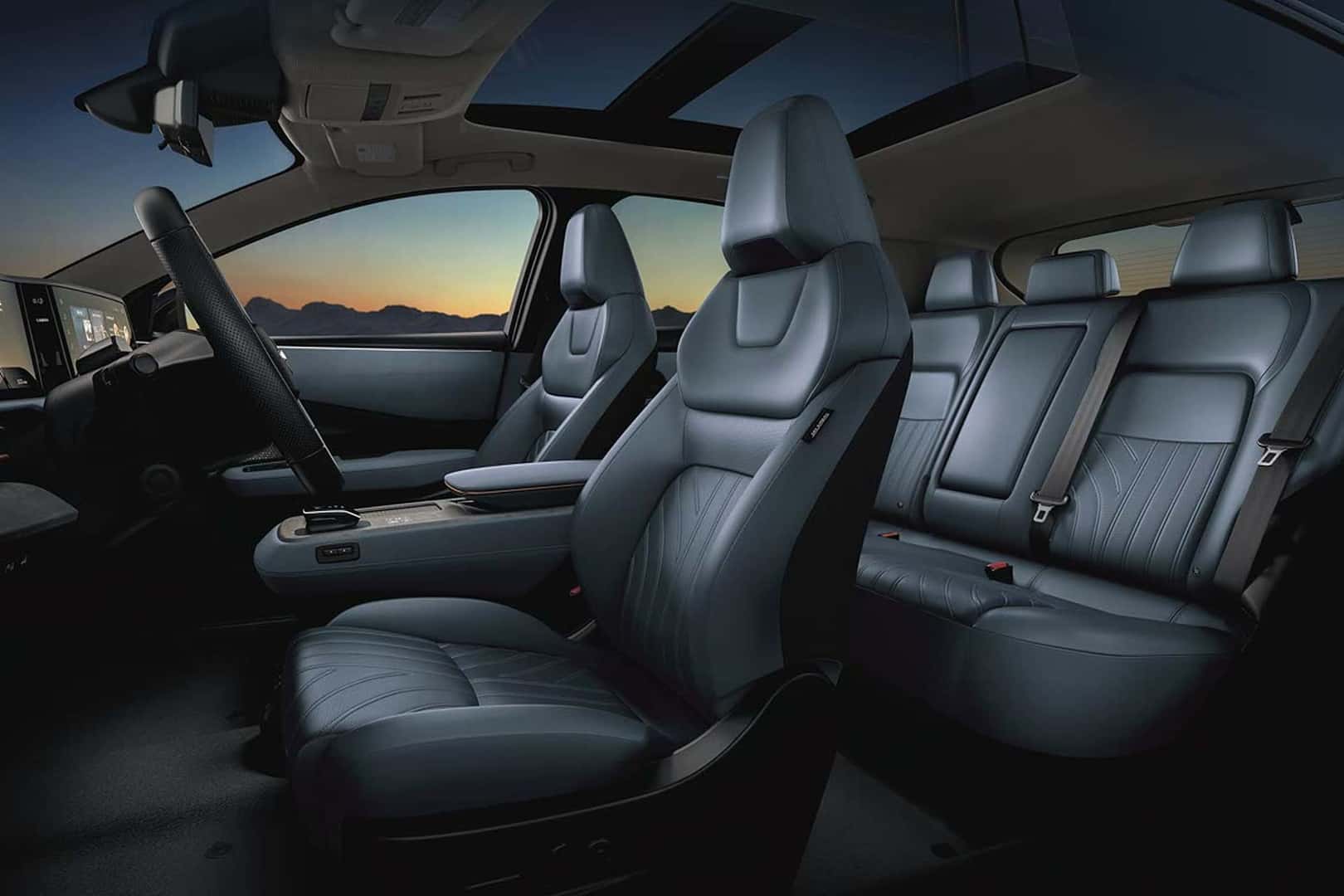 interior of nissan ariya