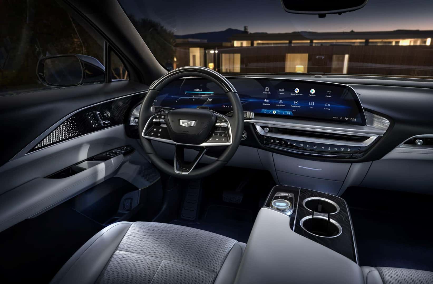 2023 Cadillac LYRIQ Interior