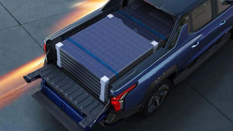 Multi-Flex Tailgate with six functions plus the versatility of the Multi-Flex Midgate® offers great cargo flexibility.