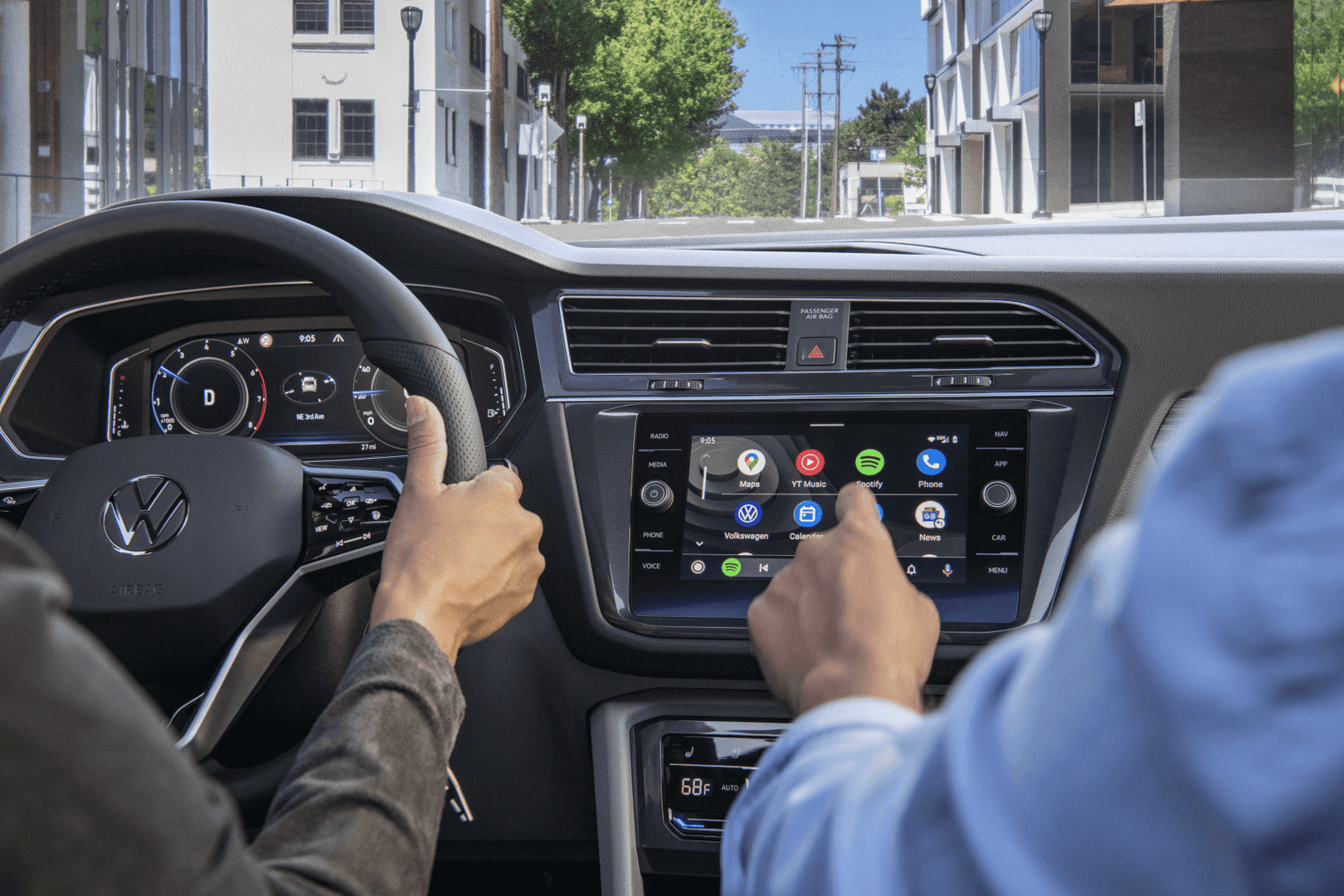 Volkswagen Tiguan Interior Technology
