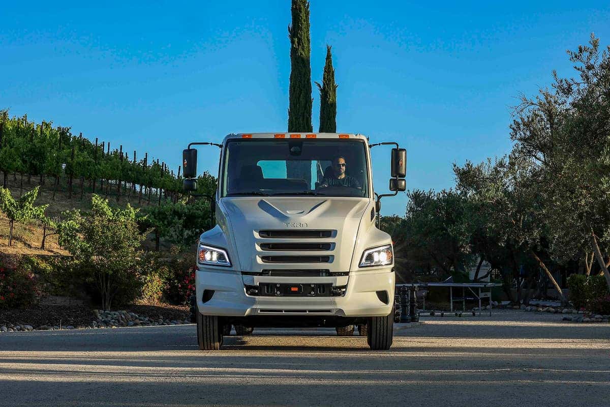REE box truck on road