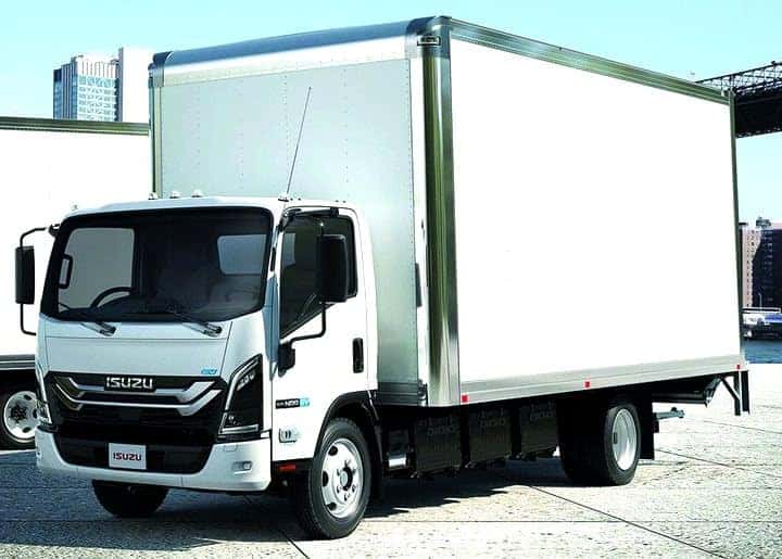 Isuzu NRR-EV zero-emission Class 5 box truck