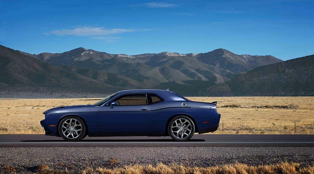 why the dodge challenger is favorite among gearheads on a budget why the dodge challenger is favorite