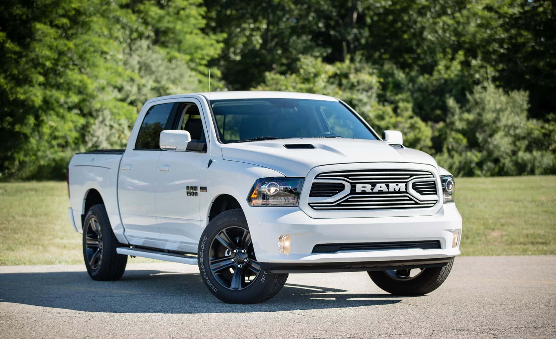 2018 dodge ram store hemi