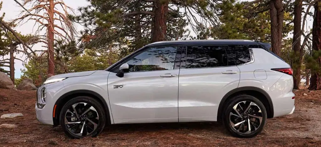 2024 Mitsubishi Outlander PHEV